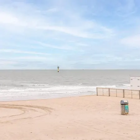 Huswell - Spacious Two Bedroom In Appartement Knokke-Heist