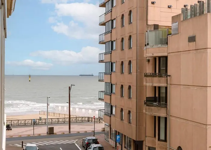 Huswell - Spacious Two Bedroom In Knokke-Heist