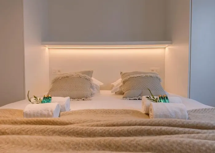 Huswell - Spacious Two Bedroom In * Knokke-Heist