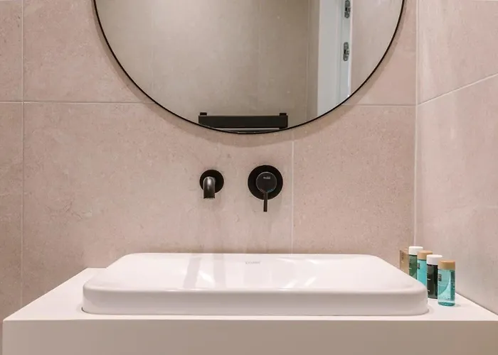 Apartment Huswell - Spacious Two Bedroom In *